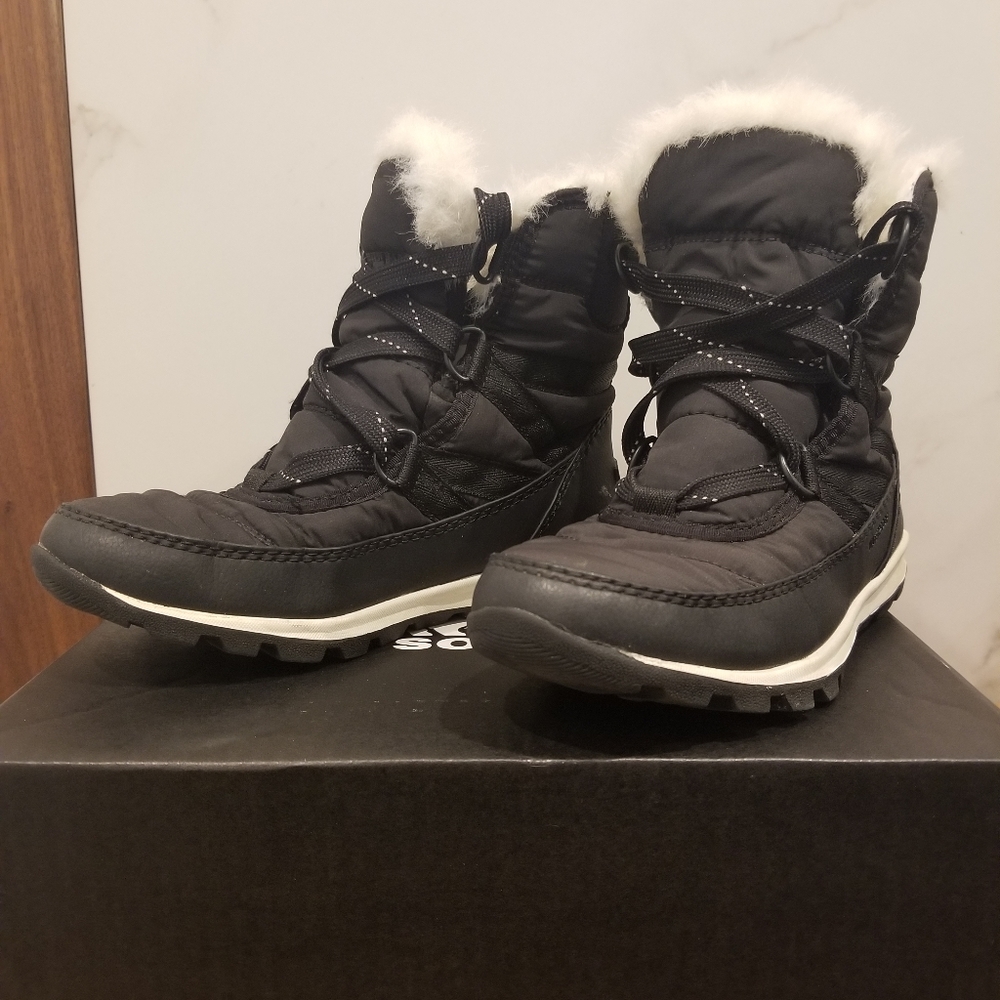 Sorel Whitney™ Short Lace Boots